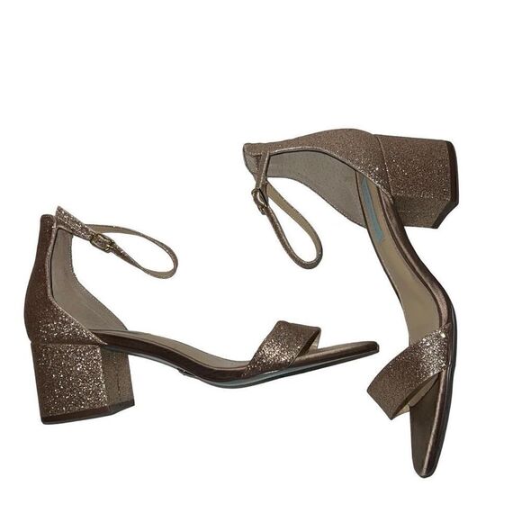 Betsey Johnson Miri Evening Sandals Block Heel Gold Glitter Wedding Event sz 10 - Picture 3 of 9